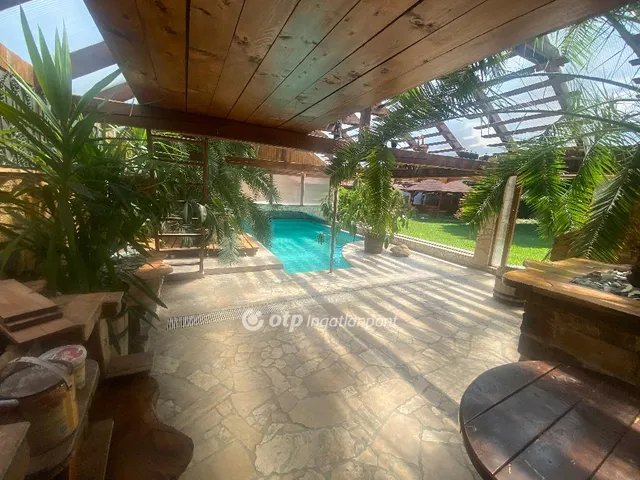 Eladó ház Jászberény 168 nm