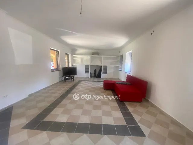 Eladó ház Jászberény 168 nm