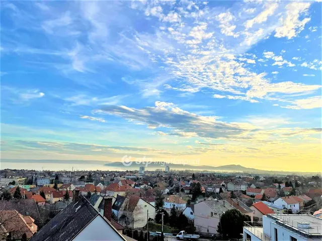 Eladó ház Balatonfüred, Tamáshegy 240 nm