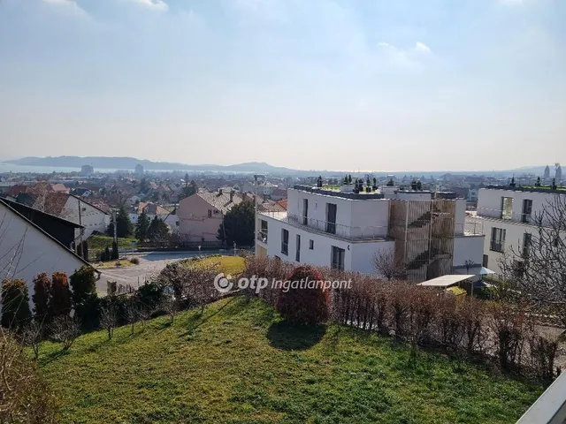 Eladó ház Balatonfüred, Tamáshegy 240 nm