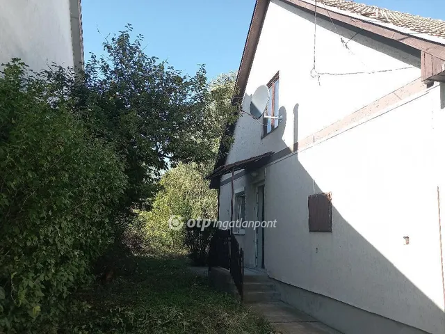 Eladó ház Tarnaörs 70 nm