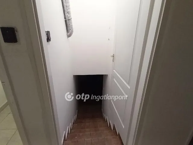 Eladó ház Boldog 208 nm
