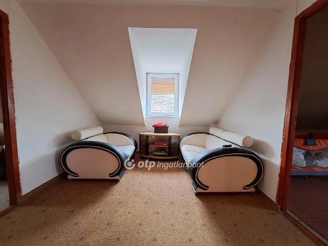 Eladó ház Kisújszállás 142 nm