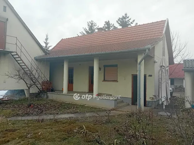 Eladó ház Farmos 99 nm