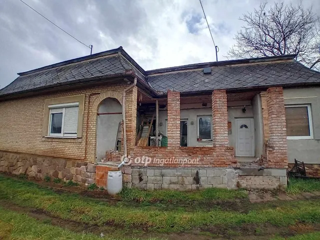 Eladó ház Valkó 107 nm