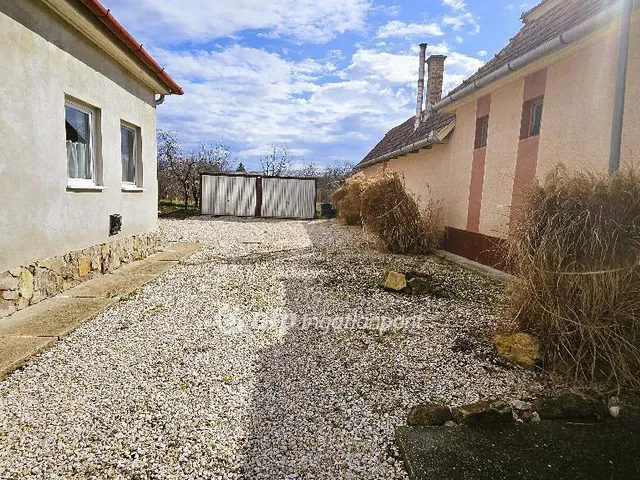 Eladó ház Jászberény 123 nm