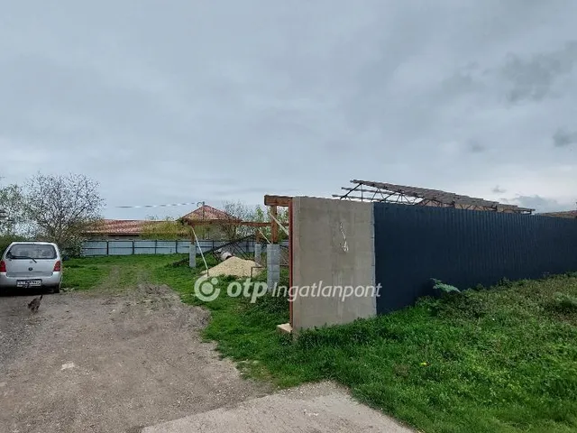 Eladó ház Kisújszállás 68 nm