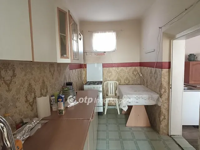Eladó ház Jászfényszaru 79 nm