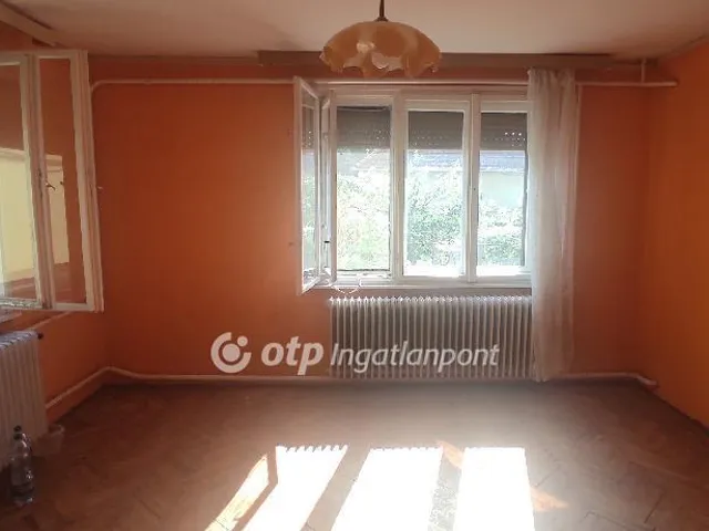 Eladó ház Tiszafüred 84 nm