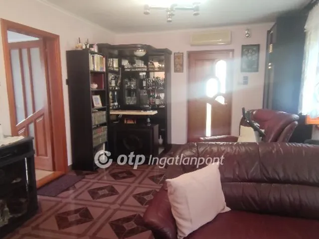 Eladó ház Jászberény 90 nm