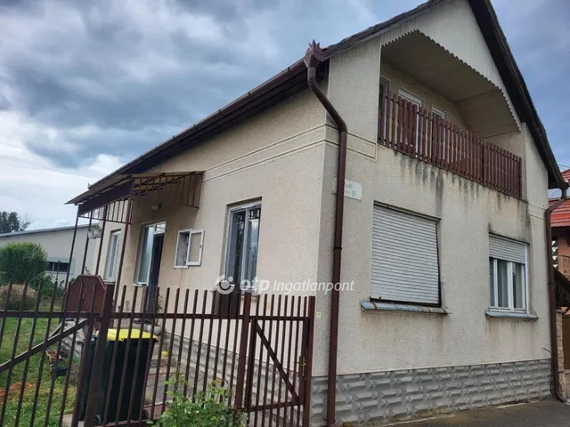 Eladó ház Jászfelsőszentgyörgy 107 nm
