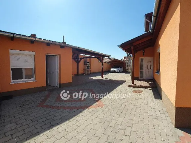 Eladó ház Hatvan 67 nm