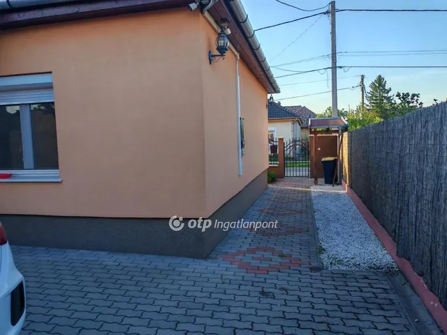 Eladó ház Hatvan 67 nm