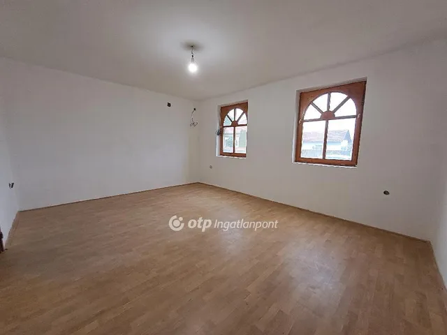 Eladó ház Kisújszállás 113 nm