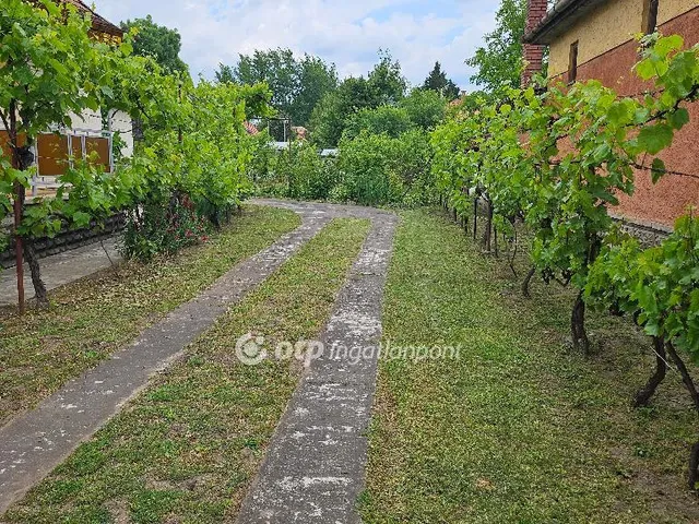 Eladó ház Jászberény 81 nm