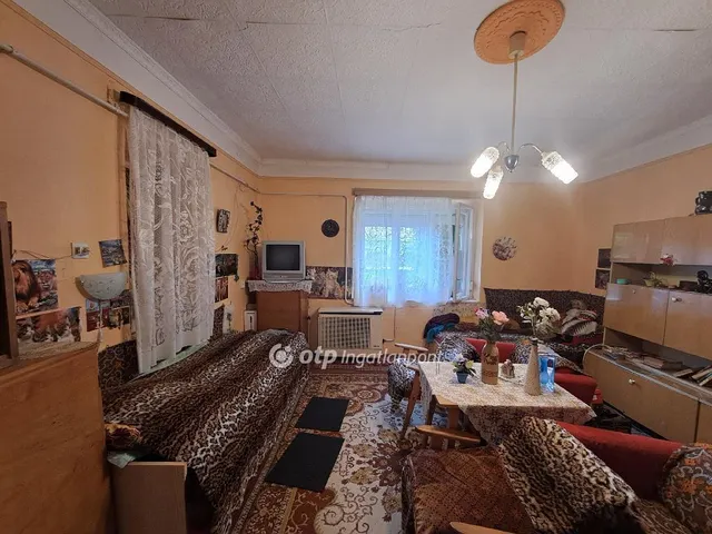 Eladó ház Kisújszállás 69 nm