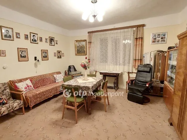 Eladó ház Kisújszállás 103 nm