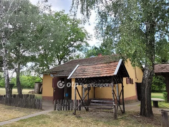 Eladó ház Jászberény 61 nm
