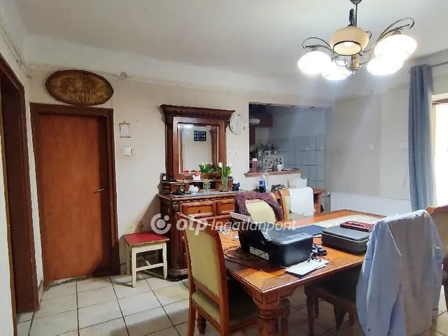 Eladó ház Túrkeve 94 nm