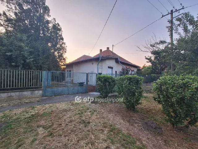 Eladó ház Füzesgyarmat 91 nm