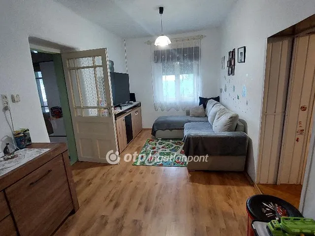 Eladó ház Kisújszállás 80 nm