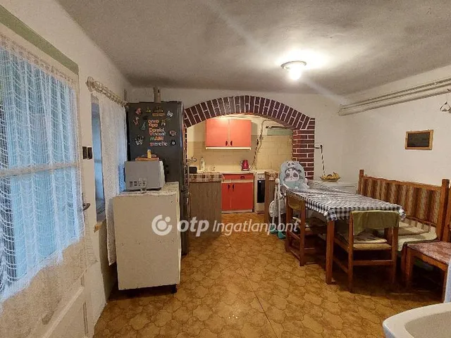 Eladó ház Kisújszállás 80 nm