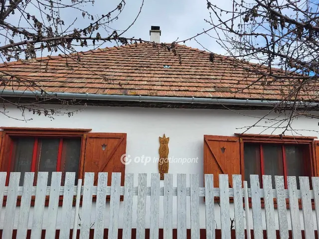 Eladó ház Tóalmás 108 nm