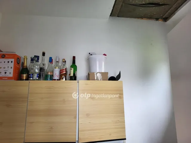 Eladó ház Jászfényszaru 200 nm