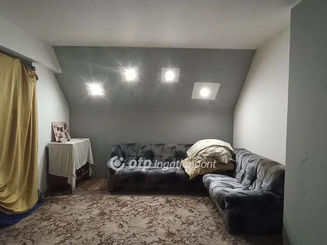 Eladó ház Jászfényszaru 112 nm
