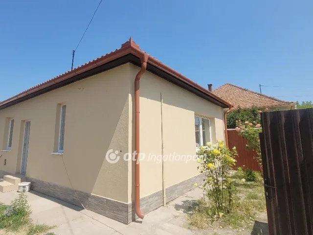 Eladó ház Jászberény 92 nm