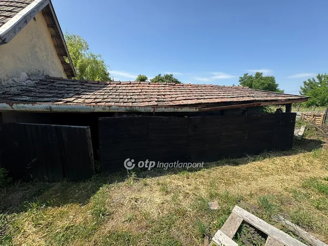 Eladó ház Pusztamonostor 78 nm