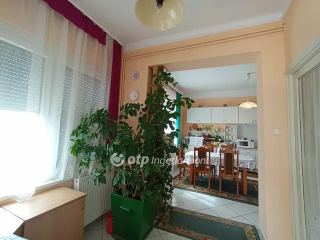 Eladó ház Hatvan 100 nm