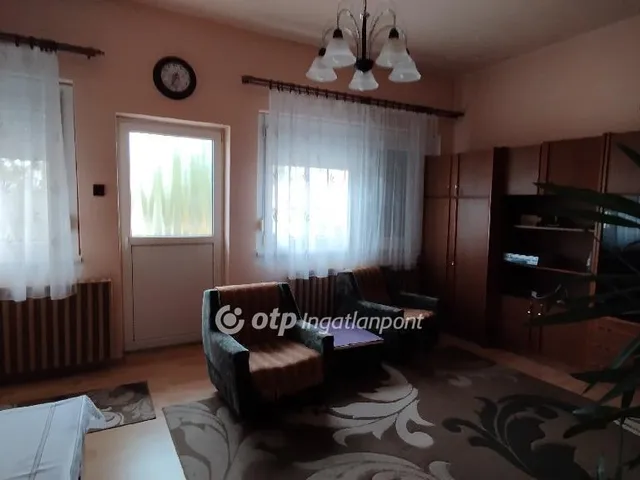 Eladó ház Jászfelsőszentgyörgy 127 nm