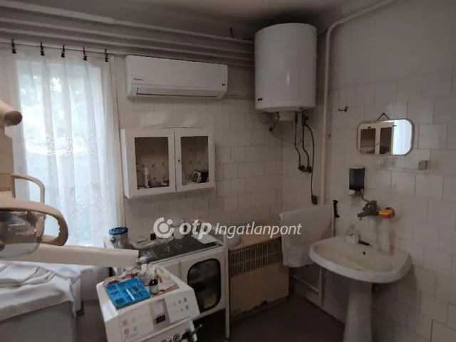 Eladó ház Jászfelsőszentgyörgy 127 nm