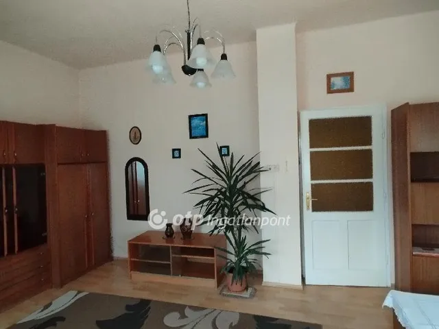 Eladó ház Jászfelsőszentgyörgy 127 nm