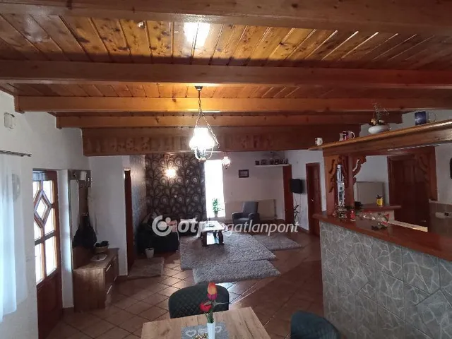 Eladó ház Jászfényszaru 167 nm
