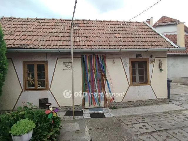 Eladó ház Jászberény 74 nm