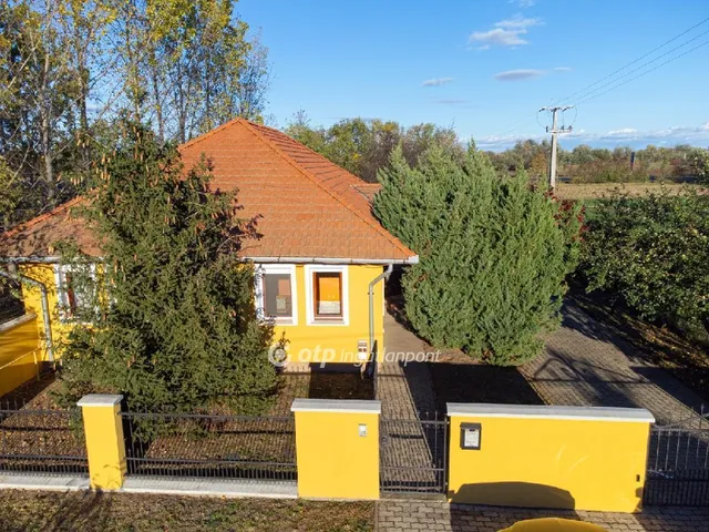 Eladó üdülő és hétvégi ház Békéscsaba 224 nm