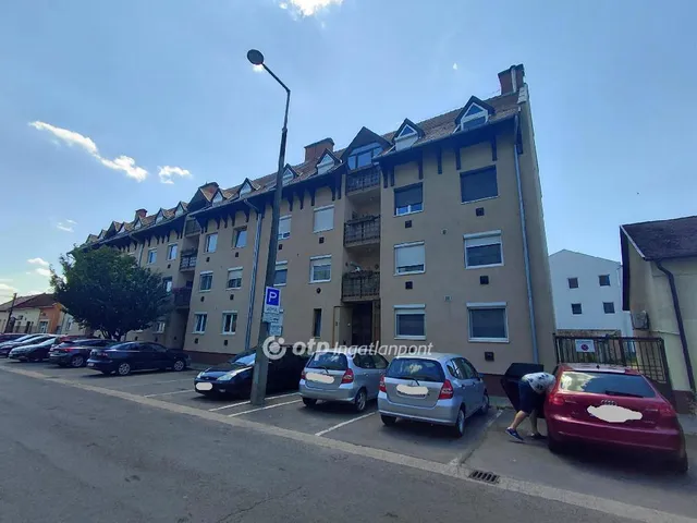 Eladó lakás Hatvan 49 nm