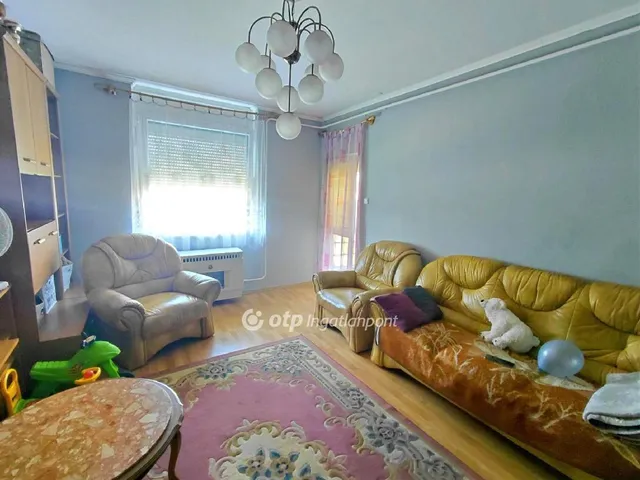 Eladó lakás Hatvan 49 nm
