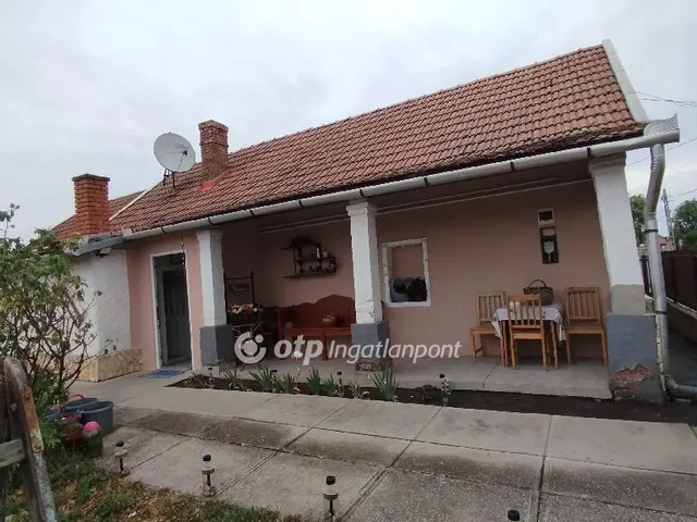 Eladó ház Jánoshida 46 nm