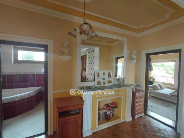 Eladó ház Gödöllő 650 nm