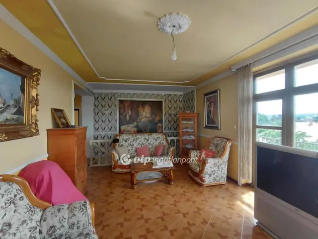 Eladó ház Gödöllő 650 nm