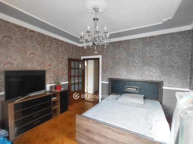 Eladó ház Gödöllő 650 nm