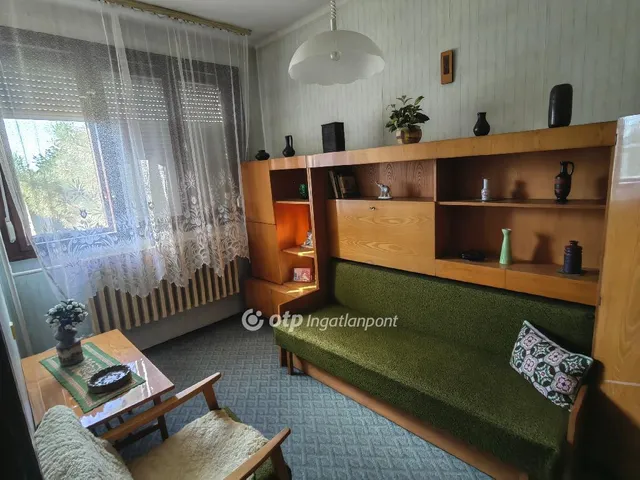 Eladó ház Püspökladány 264 nm