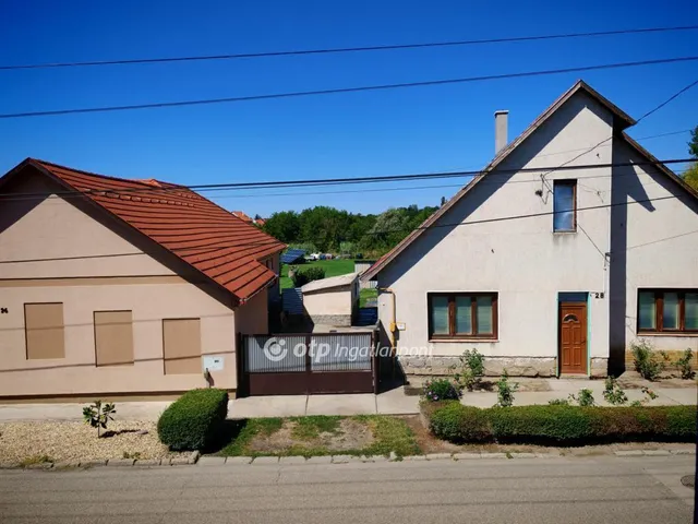 Eladó ház Hatvan 93 nm