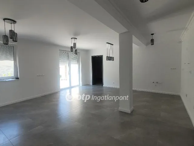 Eladó lakás Jászberény 85 nm