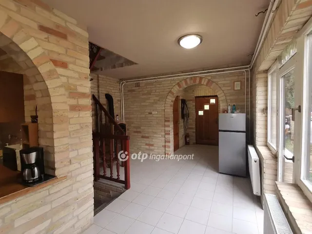Eladó ház Medgyesegyháza 172 nm