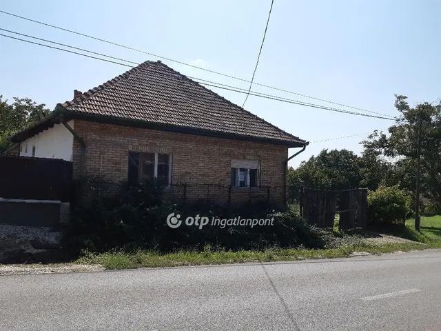 Eladó ház Vácszentlászló 78 nm