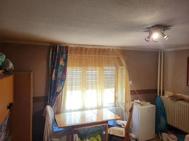 Eladó ház Pusztamonostor 203 nm